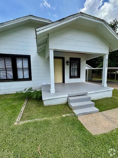 Building Photo - 2727 Old Houston Rd Rental