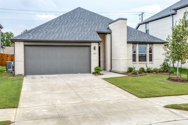 Photo - 5211 Bellhurst Dr