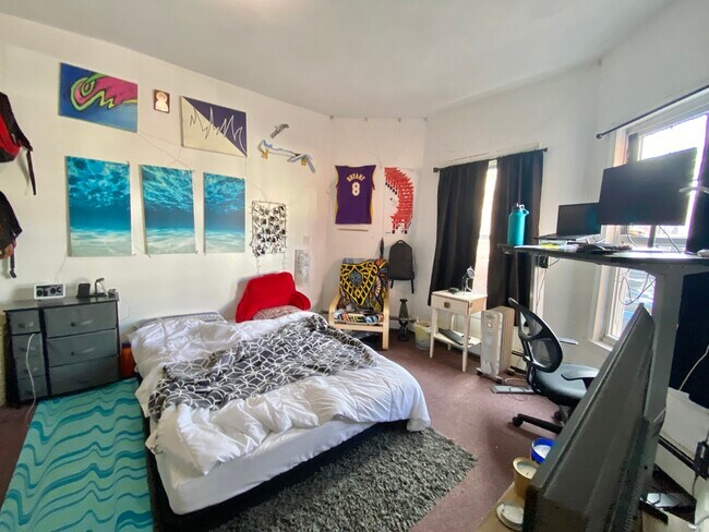 Photo - 526 Harvard St Unit 1