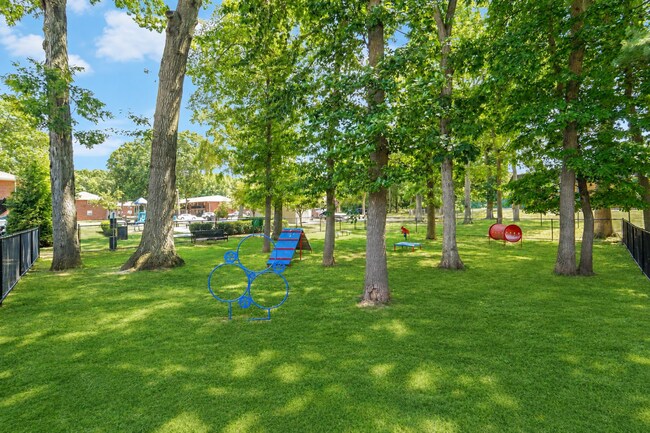 Stratford Apartments