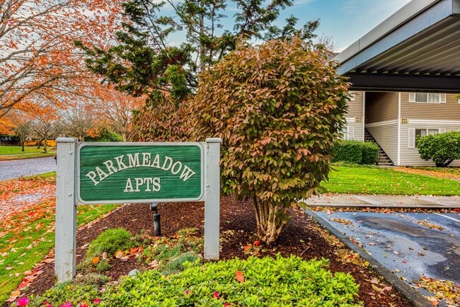 Building Photo - Parkmeadow Apartments
