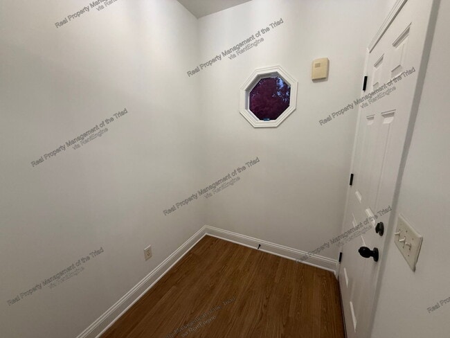 Photo - 2200A Eider Ct
