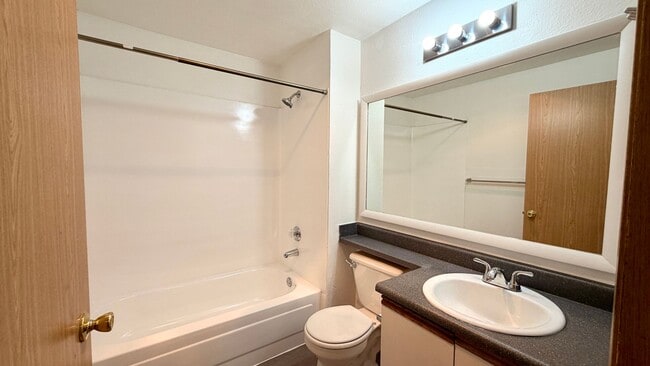 Photo - Clearwater Ridge Apartments