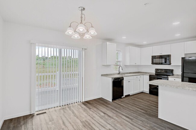 413 Lindsay Dr