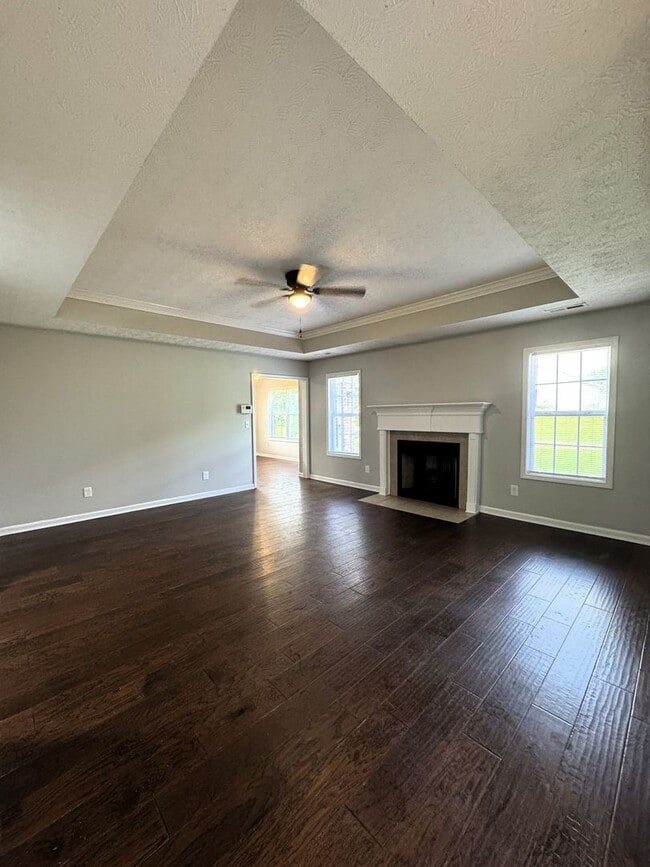 Photo - 18304 Upland Trail