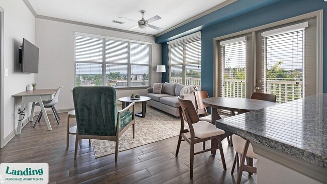 Photo - 225 Walden Village Ln Unidad 312.1410010