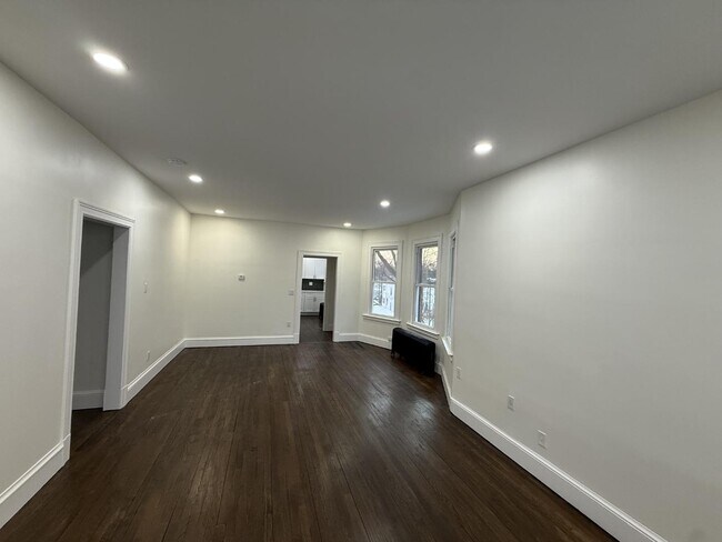 Photo - 63 Ashford St