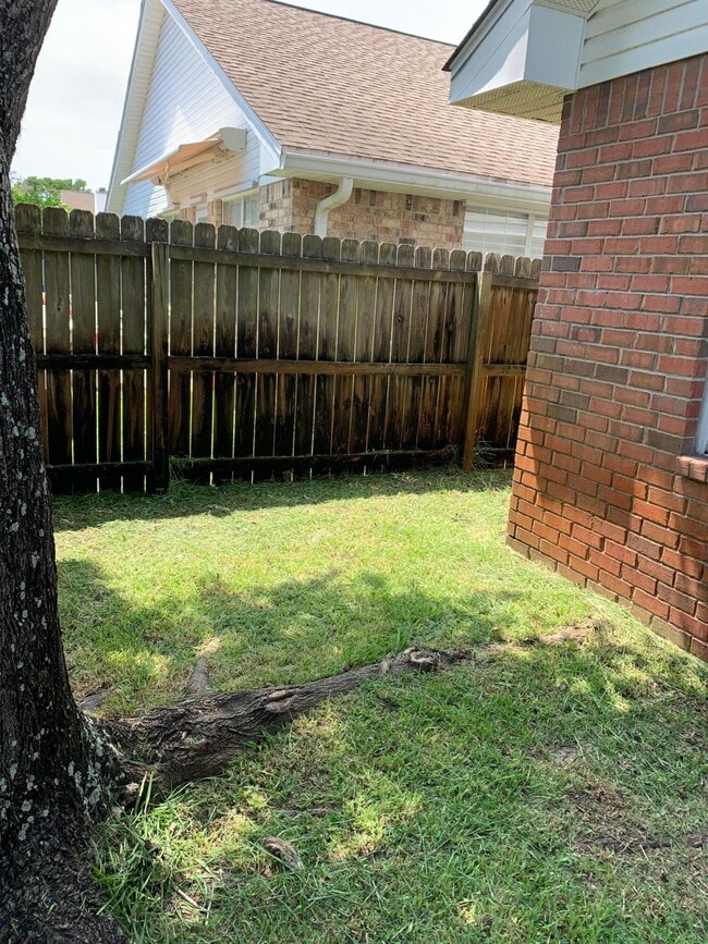 Photo - 4650 Windstarr Dr