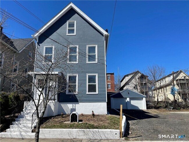 Building Photo - 60 Pardee St