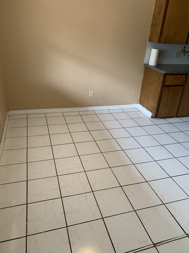 Photo - 2006 Williams St Unit 3