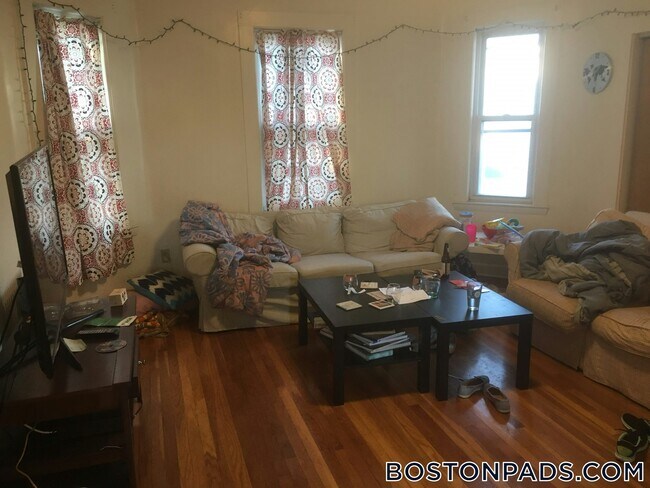333 Alewife Brook Pkwy Unit 2