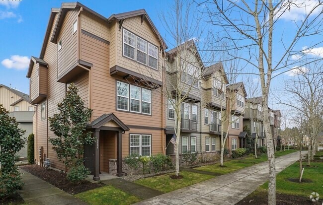 Building Photo - 3454 SE Northwood Way Rental