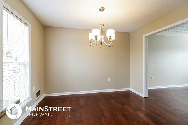 Photo - 6005 Delilah Ct