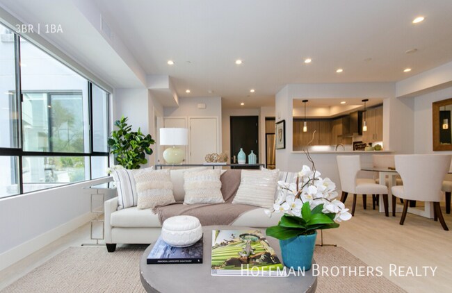 Photo - 5955 Saturn St Unidad 306