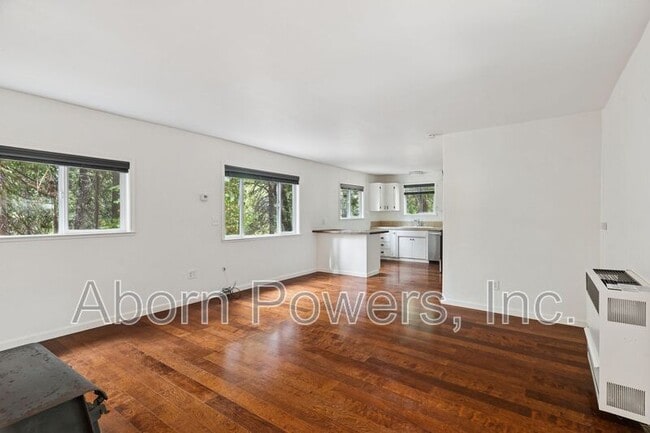 Photo - 6420 Starkes Grade Rd