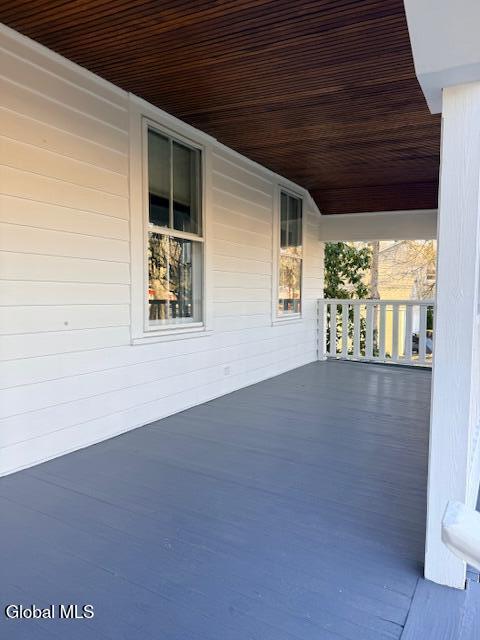 Photo - 226 N Greenbush Rd