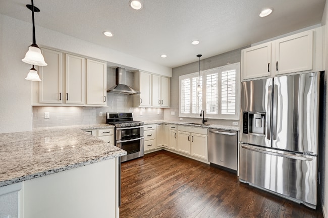 Photo - 15509 W Washburn Ave