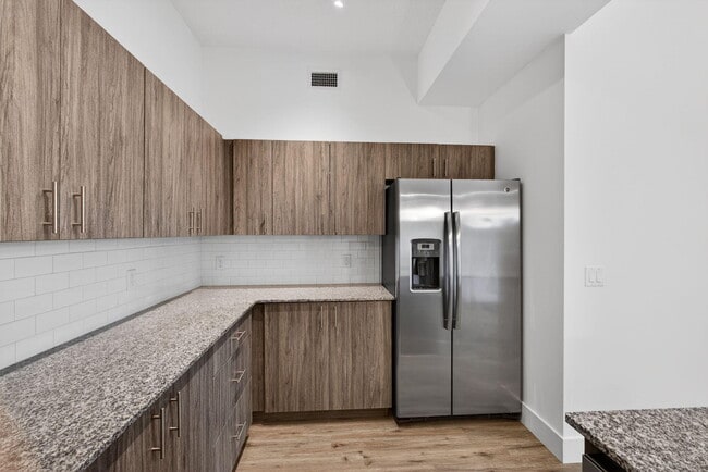 Photo - 225 S Latitude Cir Unidad 203