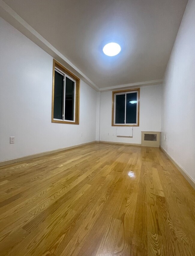 Photo - 6426 Queens Blvd Unit #6D