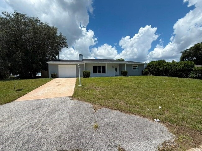 Building Photo - 1822 Banyan Tree Dr