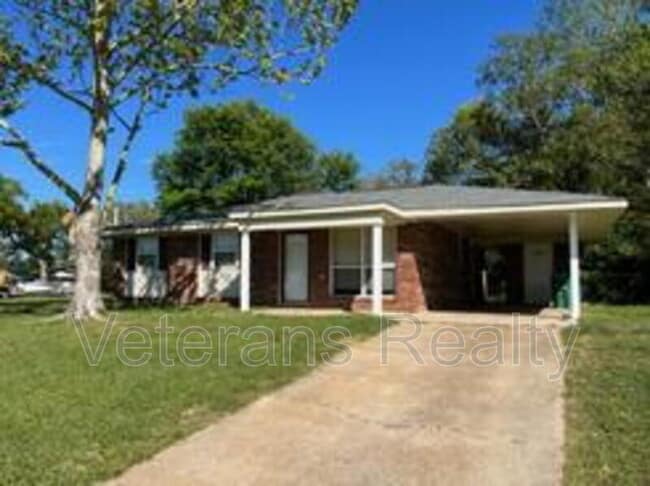 Building Photo - 206 N Wilson Blvd Rental