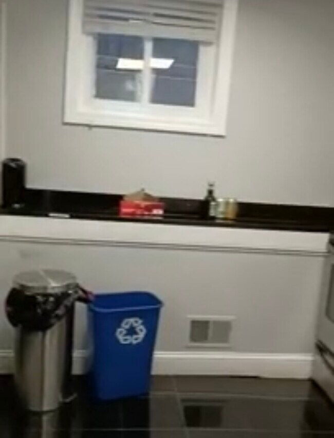 7 Story St Unit 1DW