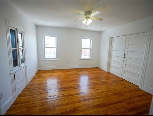4 Greenwood St Unidad 3-Room