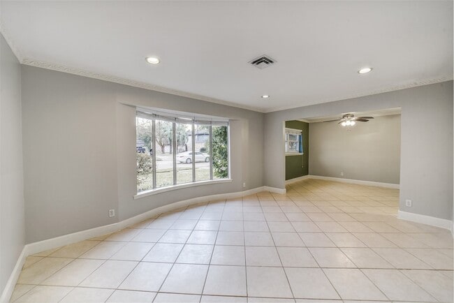 Photo - 5322 Rutherglenn Dr
