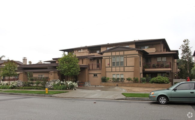 Sierra Vista Apts