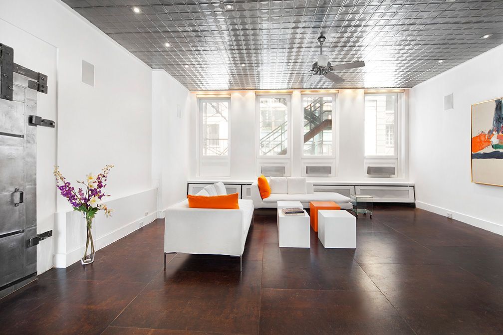 Photo - 7722 NE 3rd Ct