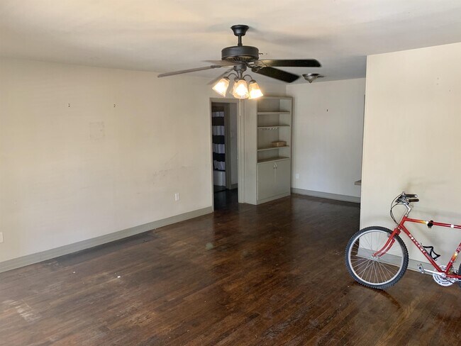 Photo - 2515 28th St