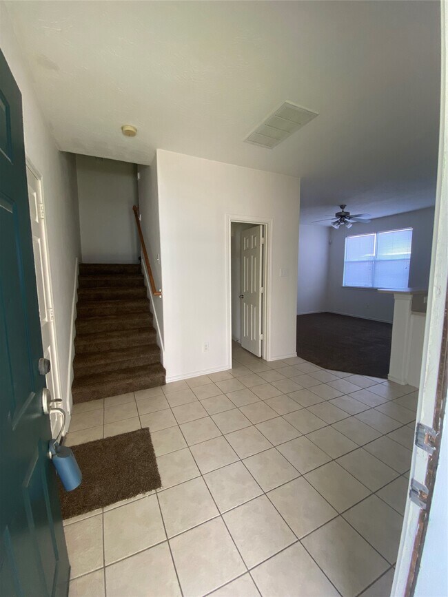 Photo - 8925 Elm Drake Ln