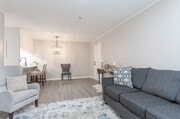 2BR, 1.5BA - 990SF - Living Area