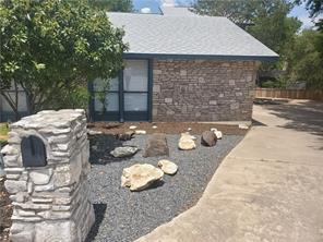 Building Photo - 9217 Knoll Crest Loop