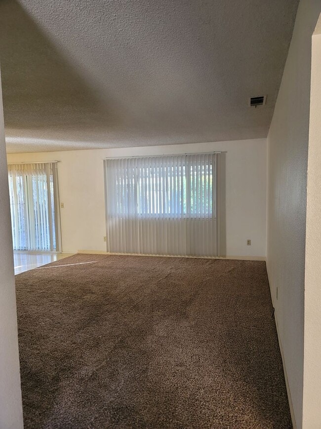 Photo - Move in Special see AD