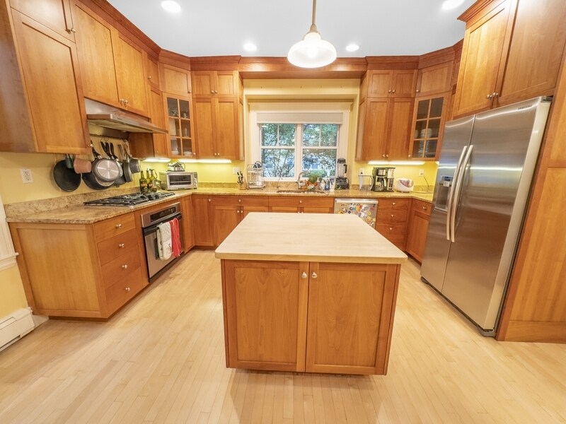 Photo - 39 Oak Avenue