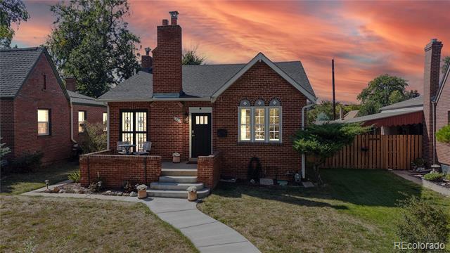 Photo - 1325 Dahlia St