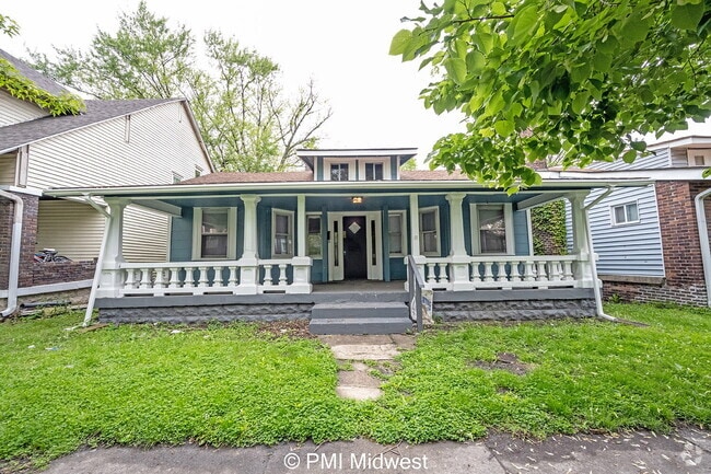Building Photo - 130 N Gladstone Ave Rental