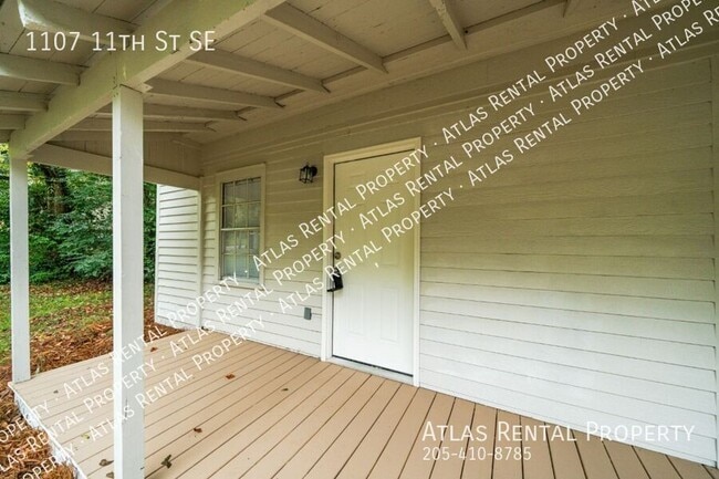 Photo - 1107 11th St SE