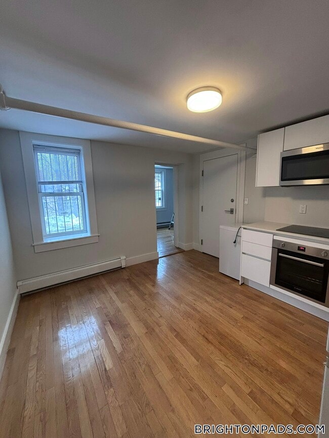 Photo - 31 South St Unidad B2