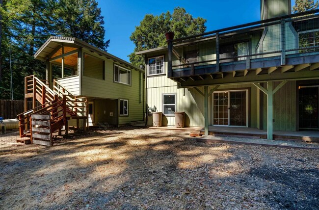 Photo - 475 Riverview Dr