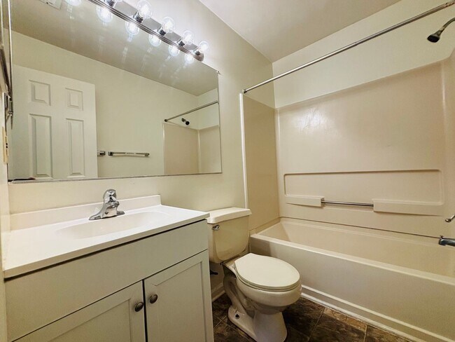 402C Berryfield Lane
