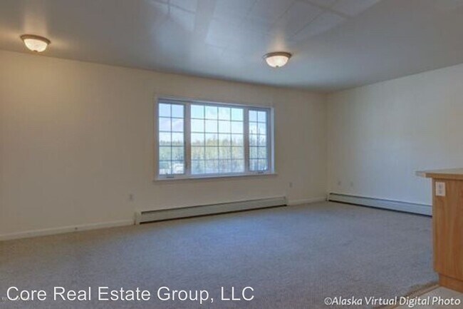 Photo - 8643 Lynnette Dr