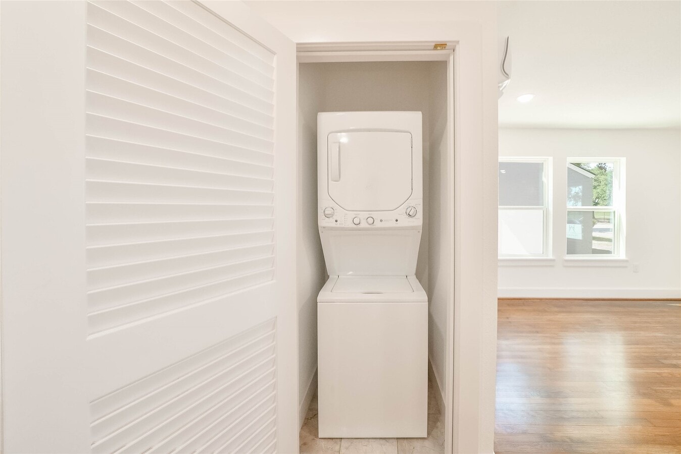 Photo - 6620 Lawndale St Unit 3