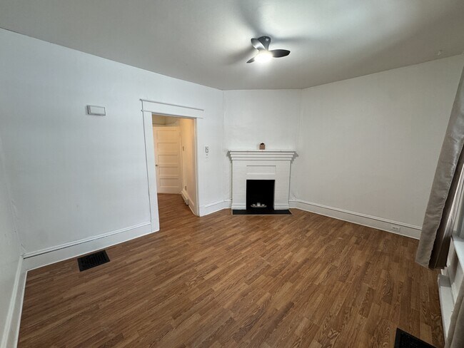 Photo - 227-227 Bonaccord St Unité 225