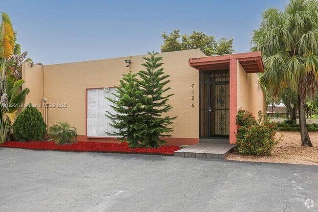 Building Photo - 7126 Ballantrae Ct Rental