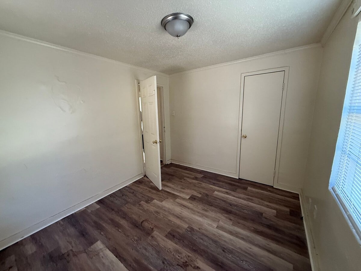 Photo - 1004 S McKinley St