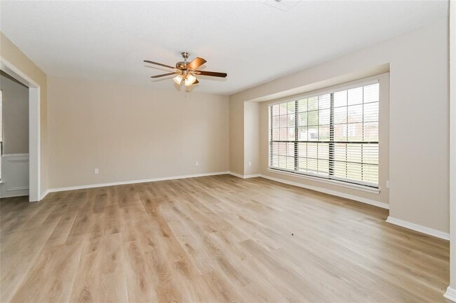 Photo - 11916 Silver Sun Dr