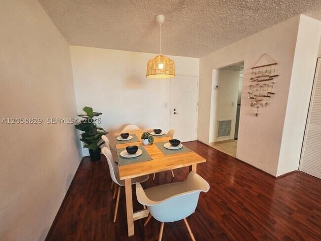 Photo - 800 West Dr Unit 722