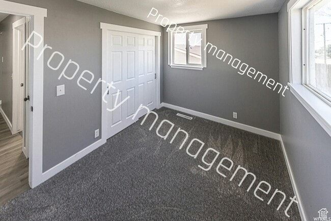 Photo - 202 W 2050 N